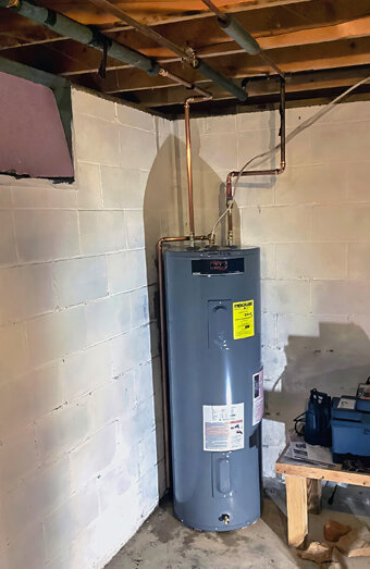 https://leeminghotwater.com.au/uploads/2025/06/electric-hot-water-system-51533.jpg