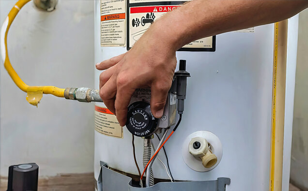https://leeminghotwater.com.au/uploads/2025/06/hot-water-installs-62571.jpg