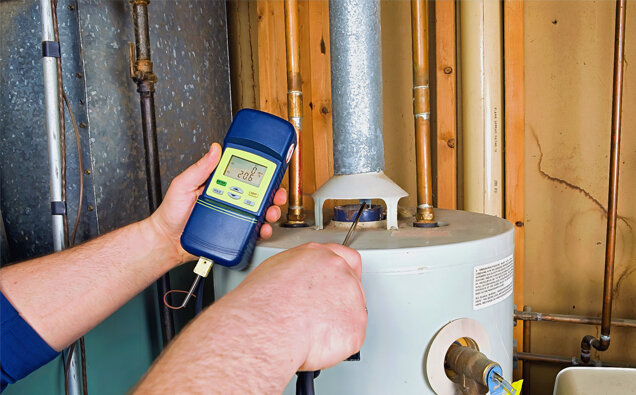 https://leeminghotwater.com.au/uploads/2025/06/hot-water-servicing-37677.jpg
