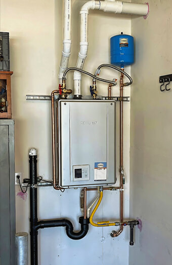 https://leeminghotwater.com.au/uploads/2025/06/instant-hot-water-systems-98444.jpg