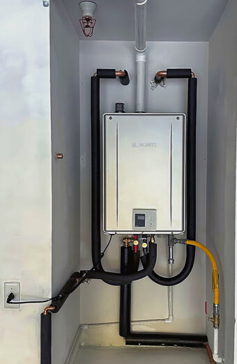 https://leeminghotwater.com.au/uploads/2025/06/thermostatic-water-systems-92621.jpg